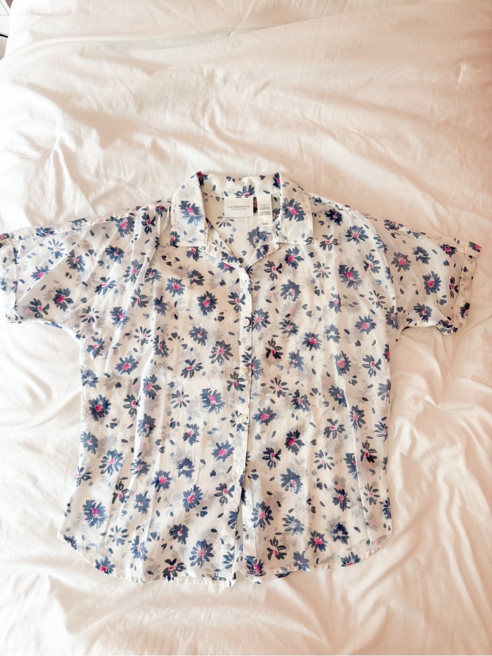 Liz Claiborne Liz Wear White Floral Button Down Blouse Size Medium